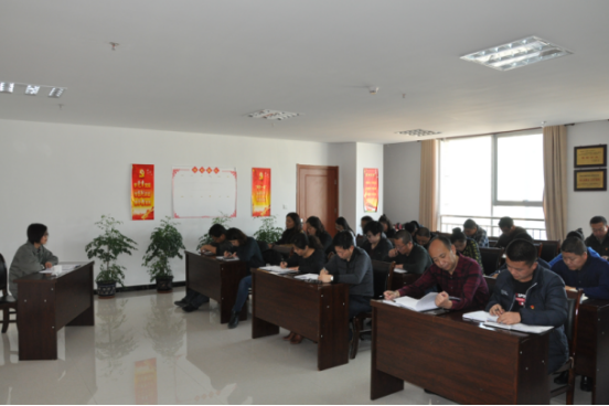 集團黨委委員、副總經(jīng)理劉玲同志宣講黨的十九大精神